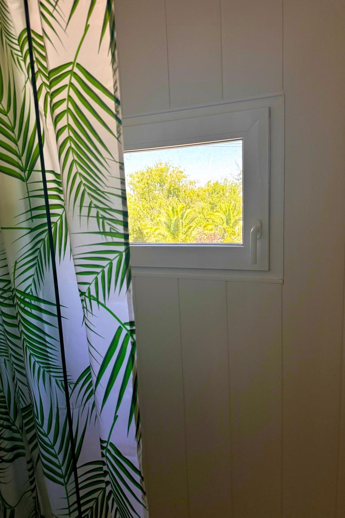 Fee4Me Cabin With Pool And Garden San Martín de la Vega Eksteriør billede