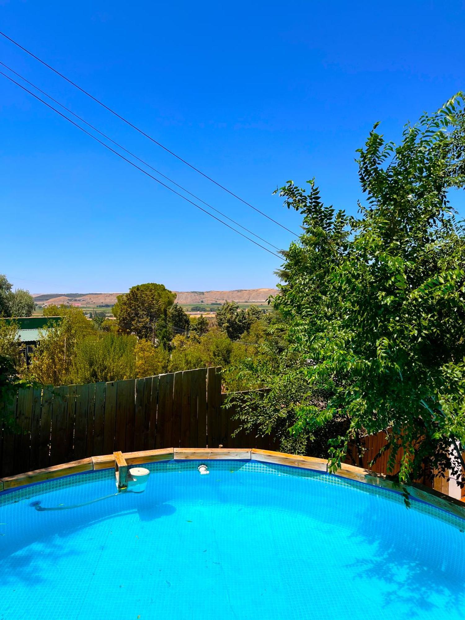 Fee4Me Cabin With Pool And Garden San Martín de la Vega Eksteriør billede